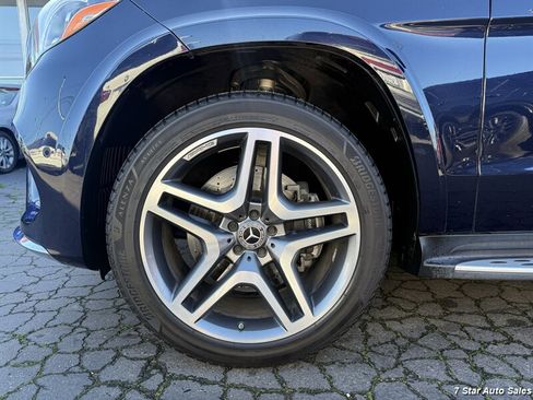 Used 2018 Mercedes-Benz GLS 550 4MATIC image 32