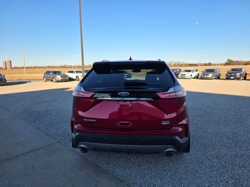 Used 2020 Ford Edge SEL w/ Convenience Package image 4