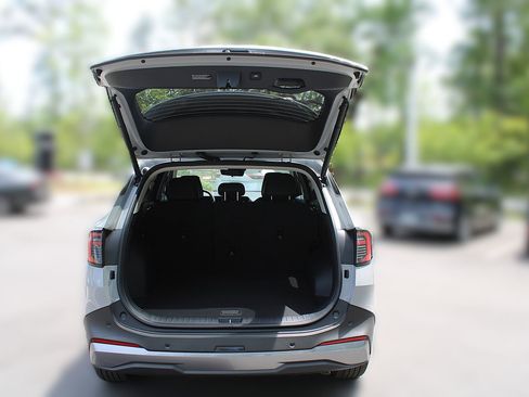 New 2026 Kia Sportage EX FWD image 9