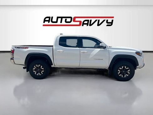 Used 2023 Toyota Tacoma TRD Off-Road AWD/4WD image 8