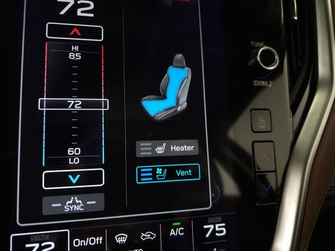 Used 2021 Subaru Outback Touring w/ Popular Package #2 image 29