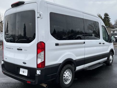 Used 2023 Ford Transit 350 XLT image 5