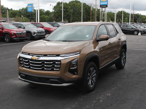 New 2027 Chevrolet Equinox LT w/ Safety and Technology Package AWD/4WD image 7