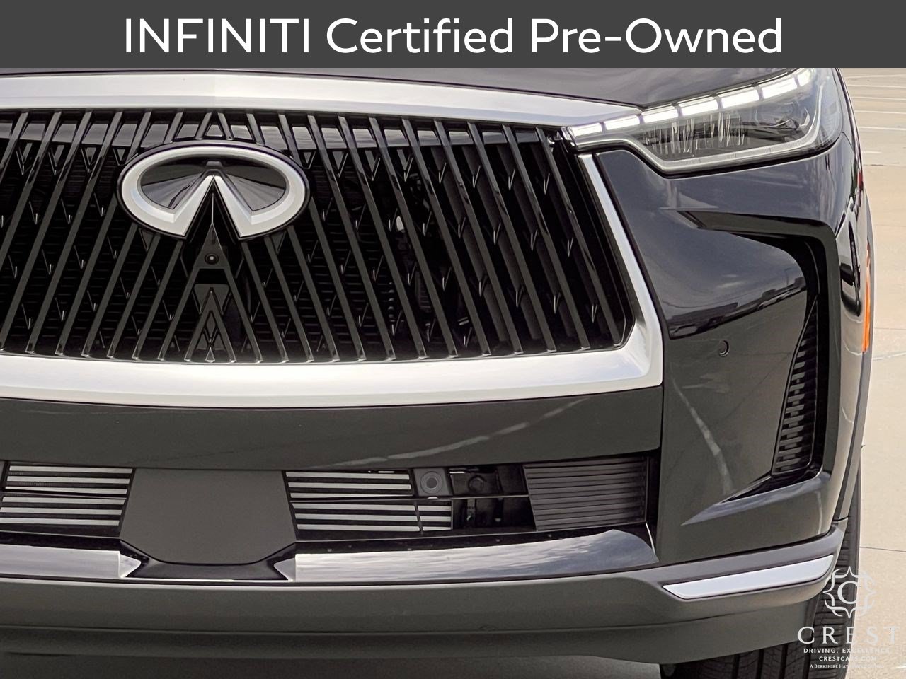 Used 2027 INFINITI QX60 Luxe w/ Cargo Package FWD image 8