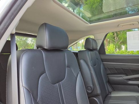 Used 2023 Kia Sorento SX FWD image 19