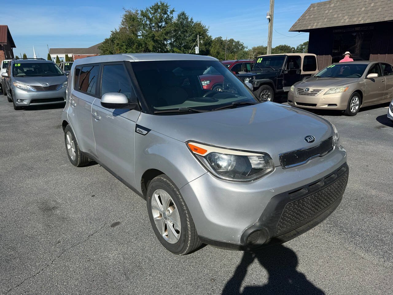 Used 2016 Kia Soul w/ Convenience Package FWD image 2