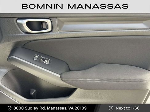 Used 2025 Honda Civic Sport image 8