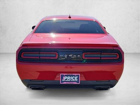 Used 2017 Dodge Challenger R/T w/ Sound Group RWD image 7