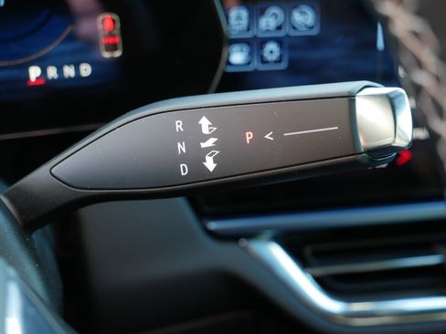 Used 2024 Chevrolet Equinox EV LT w/ LPO, Trailering Package image 24