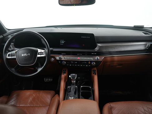 Used 2023 Kia Telluride SX X-Line AWD/4WD image 16