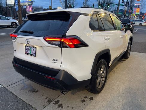 Used 2025 Toyota RAV4 XLE image 6