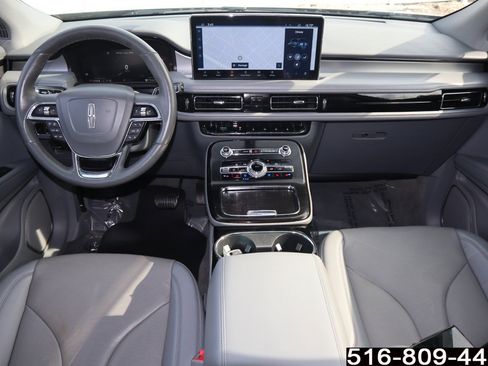 Used 2022 Lincoln Nautilus Reserve image 20