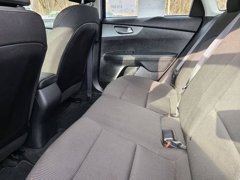 Used 2020 Kia Forte LXS FWD image 23