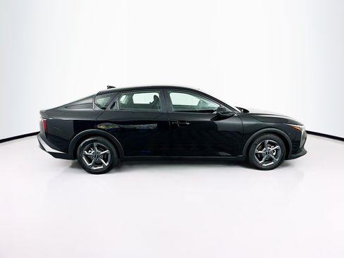 Used 2025 Kia K4 FWD image 10