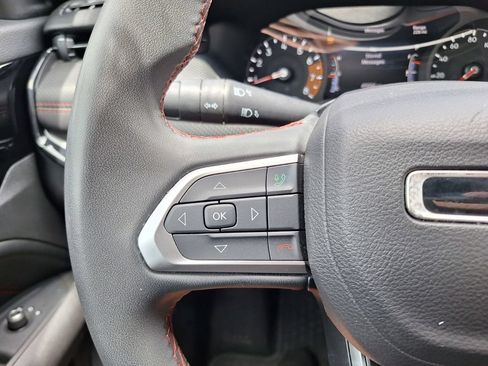 Used 2024 Jeep Compass Trailhawk AWD/4WD image 23