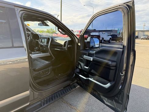 Used 2017 Ford F150 Lariat w/ Equipment Group 502A Luxury AWD/4WD image 23