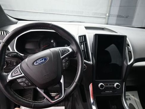 Used 2021 Ford Edge ST w/ Equipment Group 401A AWD/4WD image 19