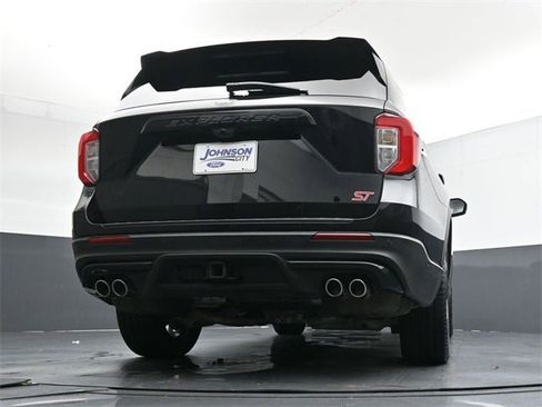 Used 2020 Ford Explorer ST w/ ST Street Pack image 30