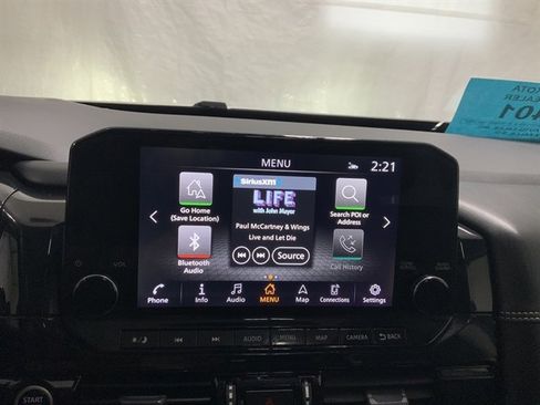 Used 2023 Nissan Pathfinder Platinum image 29