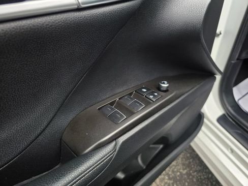 Used 2022 Toyota Camry XSE FWD image 26