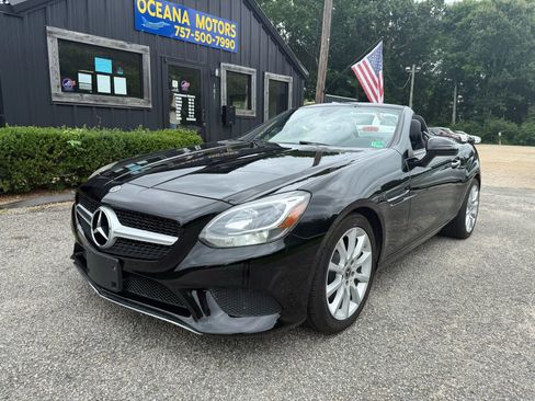 Used 2018 Mercedes-Benz SLC 300 image 13