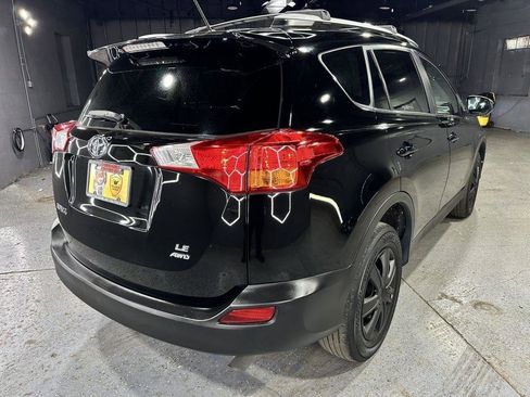 Used 2015 Toyota RAV4 LE AWD/4WD image 5