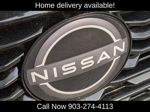 Used 2025 Nissan Sentra SV FWD image 33