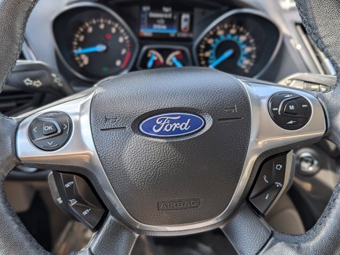 Used 2014 Ford Escape Titanium image 21