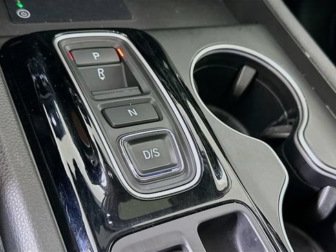 Used 2025 Honda Pilot Touring image 22