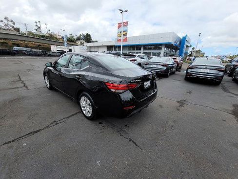 Used 2024 Nissan Sentra S FWD image 6