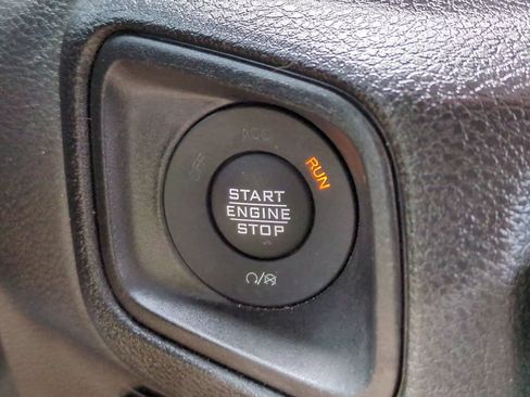 Used 2024 Jeep Wrangler Unlimited Sport AWD/4WD image 25