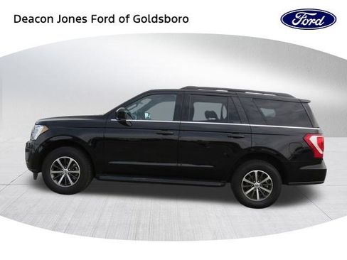 Used 2021 Ford Expedition XLT image 6