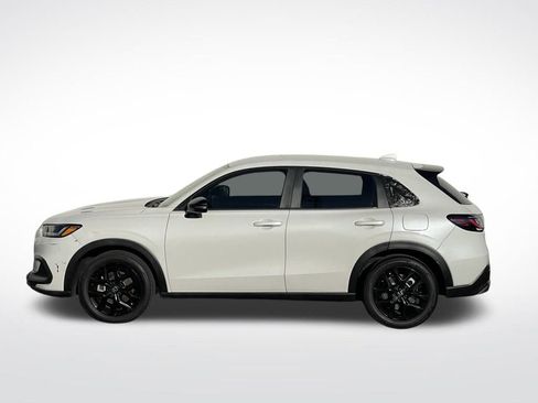 Certified 2025 Honda HR-V Sport image 2