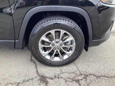 Used 2021 Jeep Cherokee Latitude Lux w/ Trailer Tow Group image 9