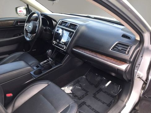 Used 2018 Subaru Outback 2.5i Limited AWD/4WD image 48