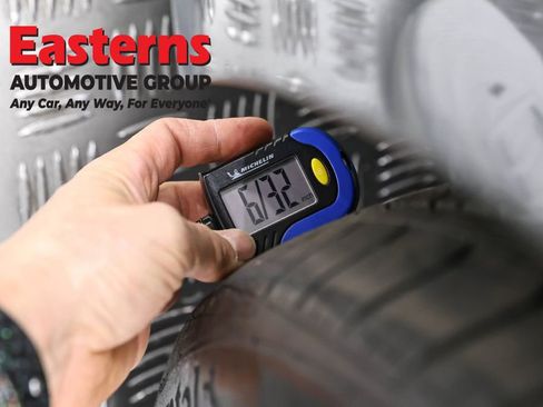 Used 2025 Nissan Altima 2.5 SV image 27