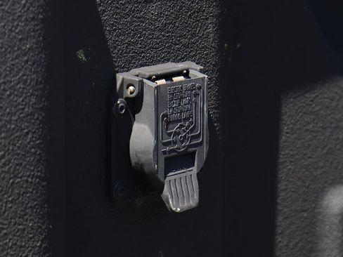 Used 2019 Chevrolet Silverado 2500 LTZ w/ Duramax Plus Package image 10