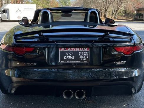 Used 2019 Jaguar F-TYPE Convertible AWD image 11
