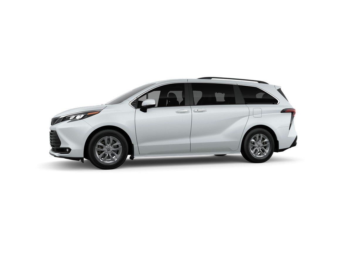 New 2026 Toyota Sienna XLE AWD/4WD image 3