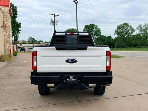 Used 2019 Ford F250 XL w/ STX Appearance Package image 4