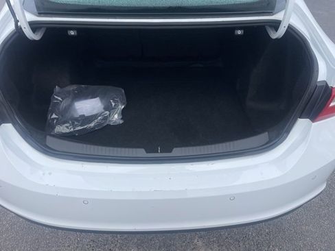 Used 2024 Chevrolet Malibu LT image 5