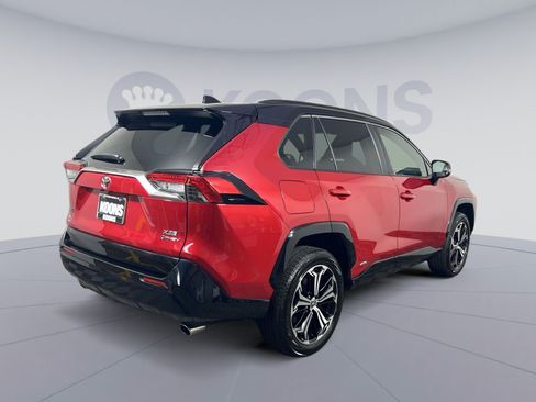 Used 2025 Toyota RAV4 XSE w/ Weather Package AWD/4WD image 11