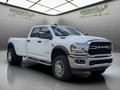 Used 2024 RAM 3500 Big Horn image 12