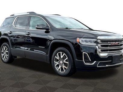 Used 2023 GMC Acadia SLE w/ Driver Convenience Package