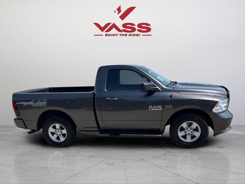Used 2018 RAM 1500 Express RWD image 6