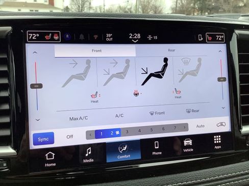 New 2026 Chrysler Pacifica Select image 14