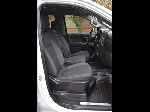 Used 2019 Chevrolet Silverado 1500 LT w/ Convenience Package image 34