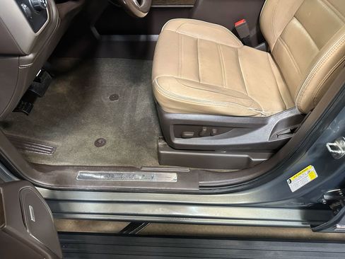 Used 2018 GMC Sierra 1500 Denali w/ Denali Ultimate Package image 60