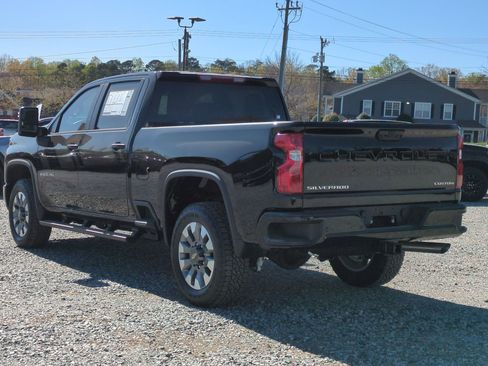New 2026 Chevrolet Silverado 2500 Custom w/ Custom Value Package AWD/4WD image 7
