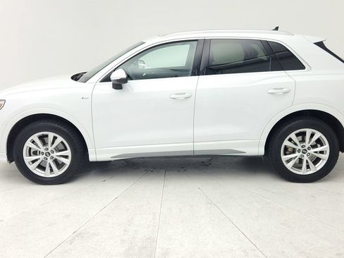 Used 2025 Audi Q3 2.0T Premium AWD/4WD image 4